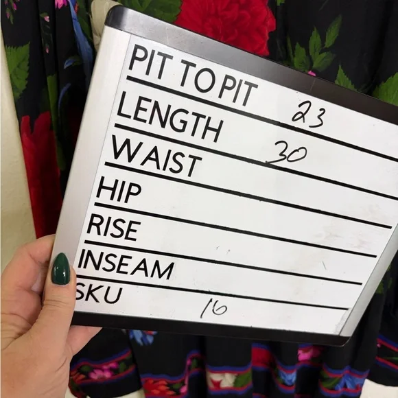 Vintage 80s 90s Leonard 100% silk jersey mikado Floral Women's Tunic Top sz L - Picture 12 of 12